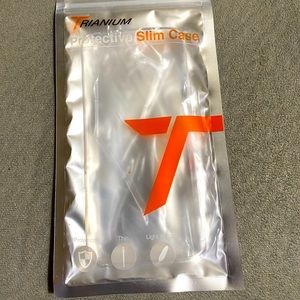 S8 plus phone case. ❗️free with purchase❗️